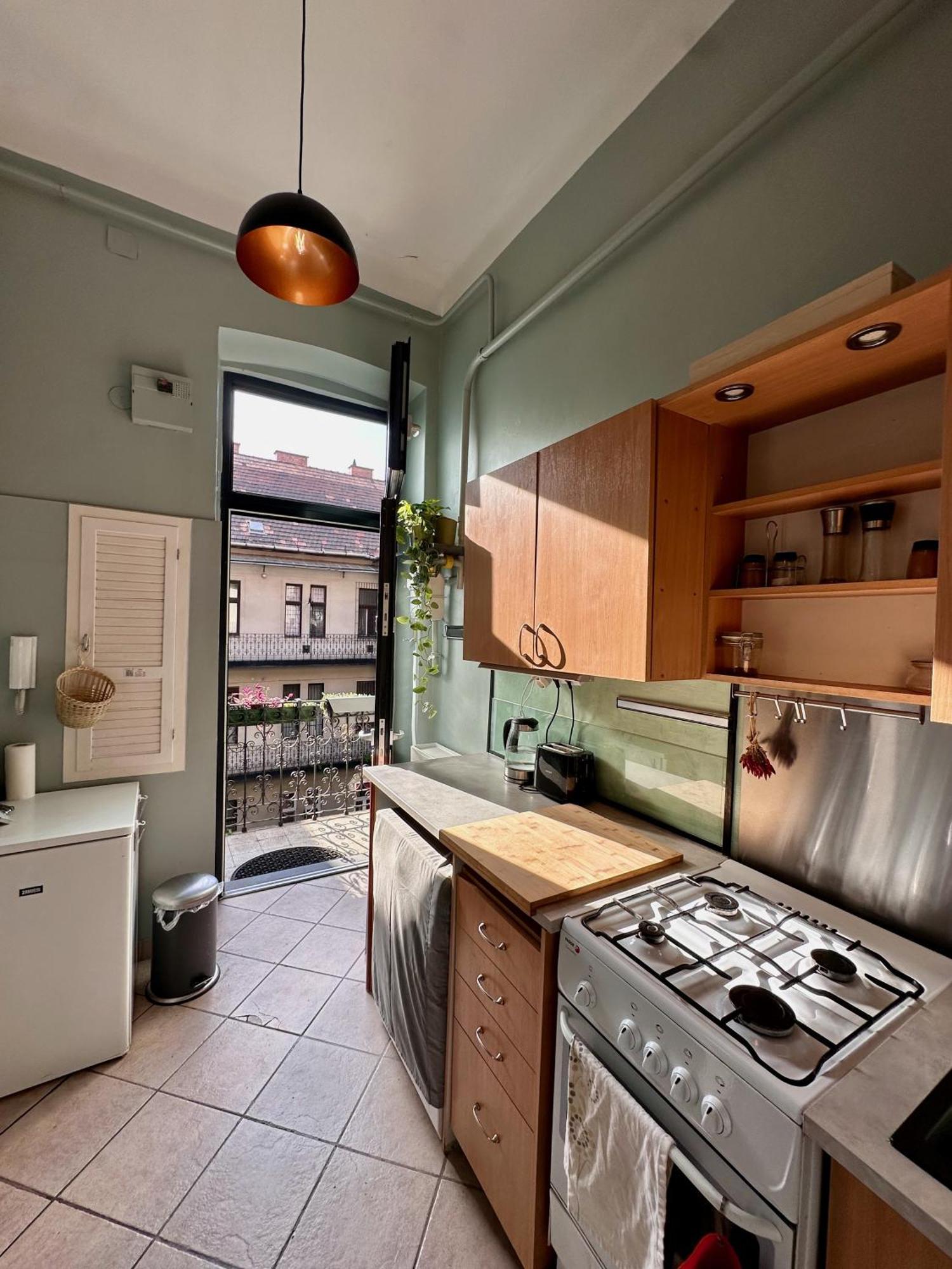 Centrally Located Studio Near Keleti Palyaudvar Budapest Bagian luar foto