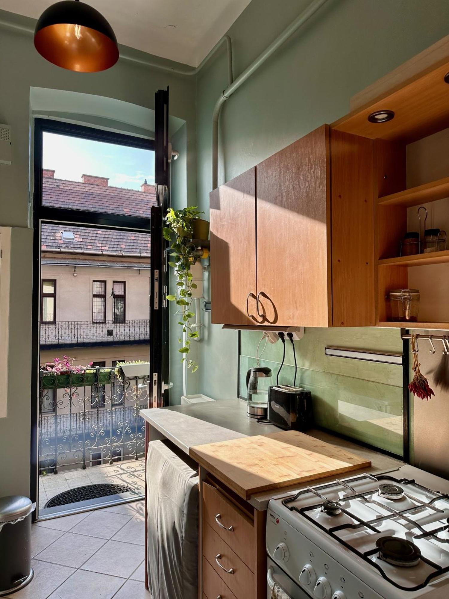 Centrally Located Studio Near Keleti Palyaudvar Budapest Bagian luar foto